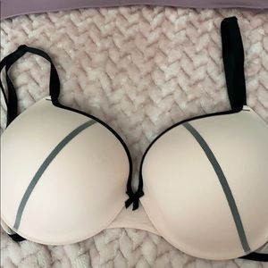 36 D push up